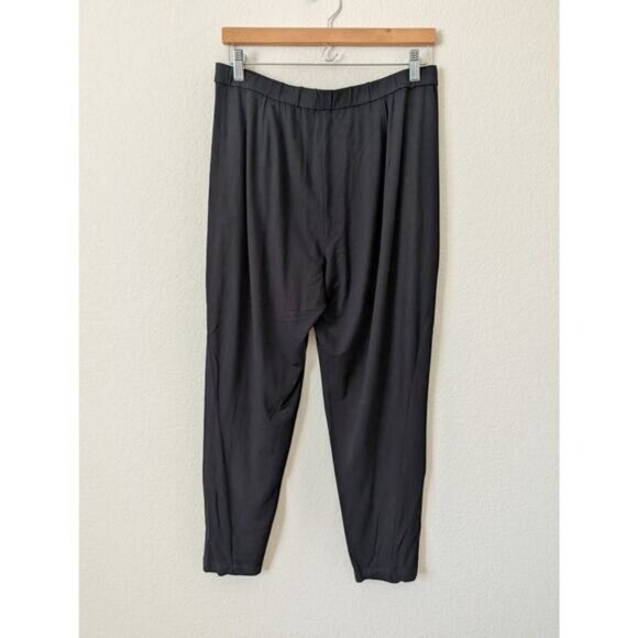 Eileen Fisher Black Viscose Tapered Leg Pants Medium Pull On Sustainable Comfort - Picture 6 of 9